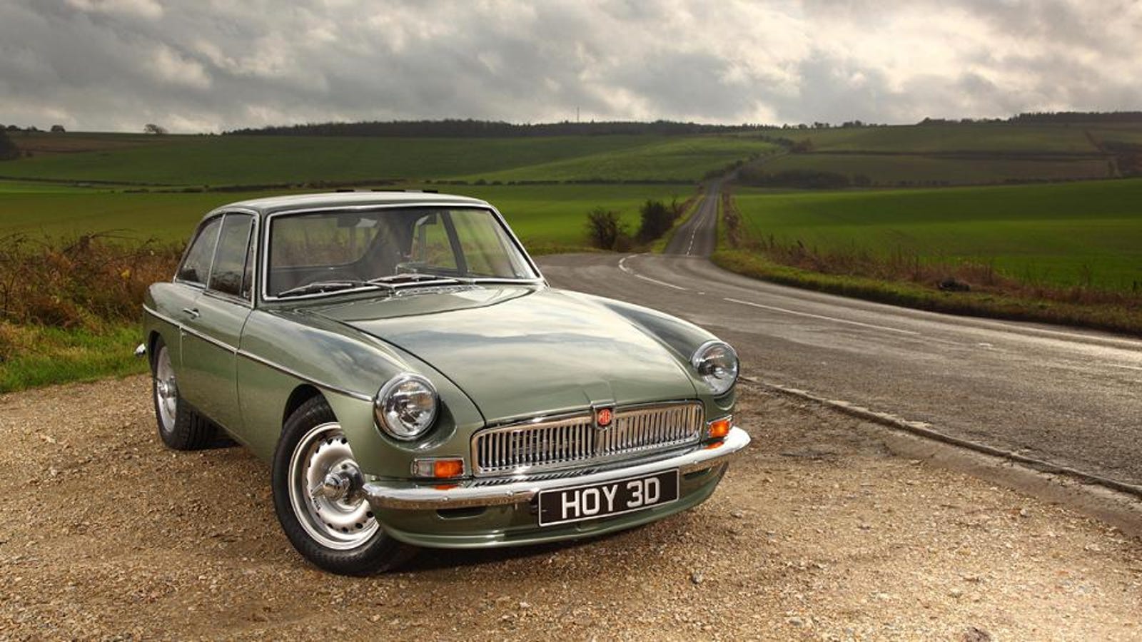 Britain’s Everyday Coupé with Timeless Charm